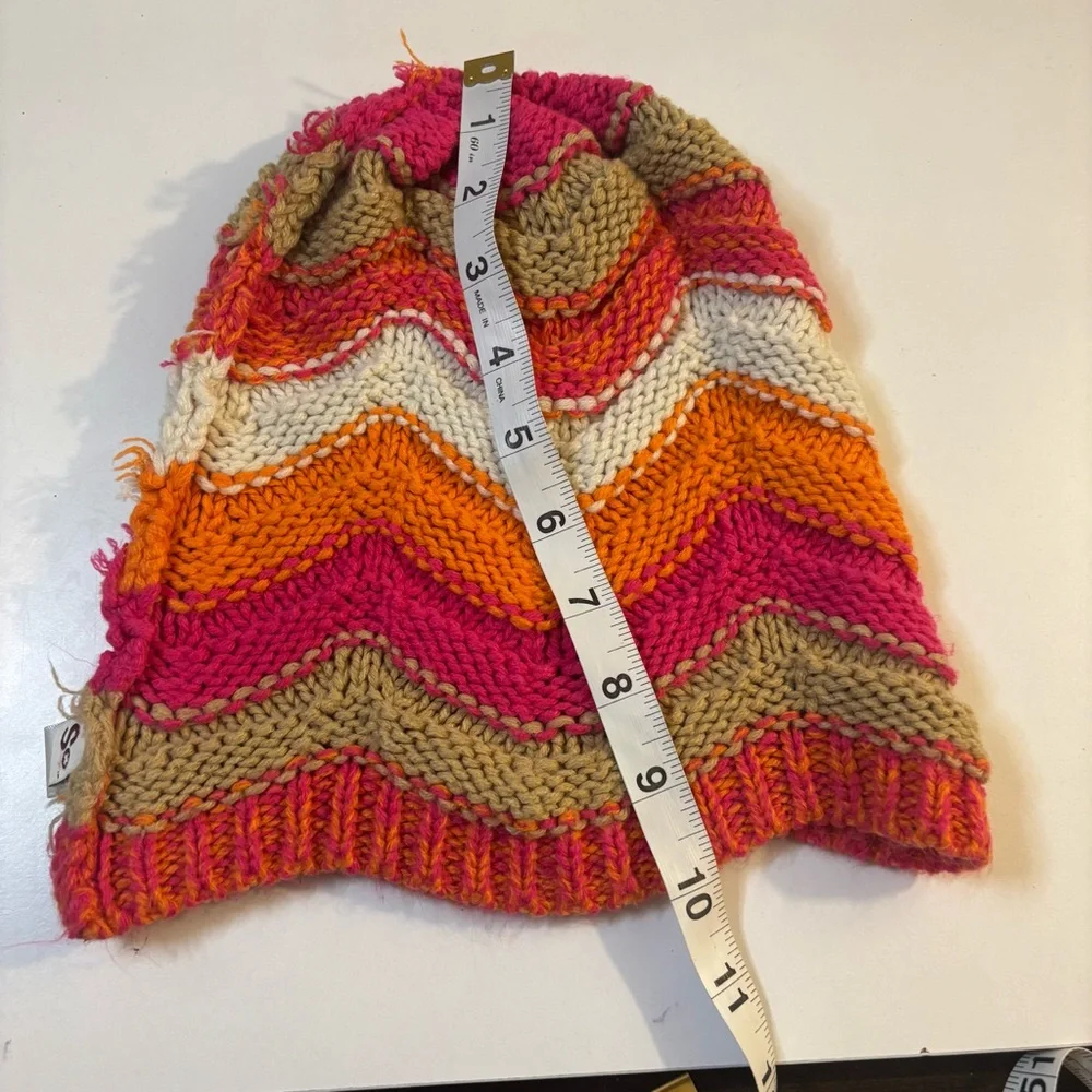 Colorful Chevron Cable Knit Beanie for Women